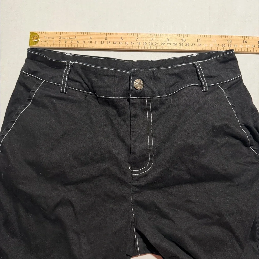 Capsule Brand Black Cargo style baggy Pants w/White stitching Women's Small #630